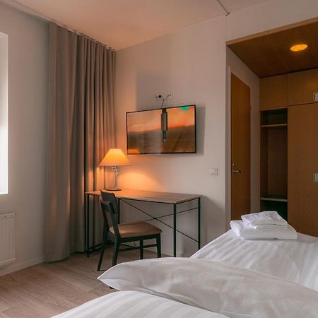 Summer Hotel Tott ซาวอนลินนา ภายนอก รูปภาพ