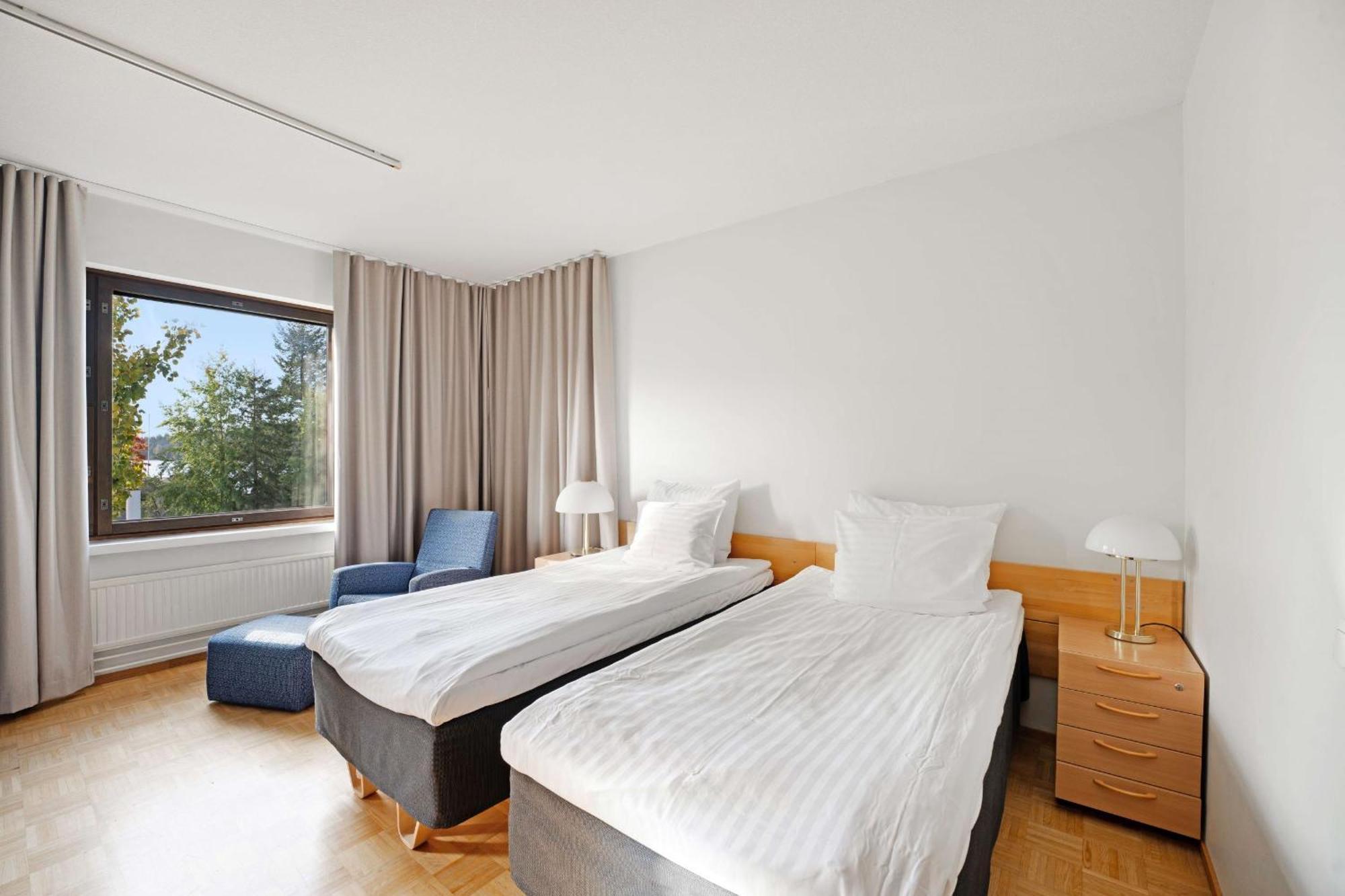 Summer Hotel Tott ซาวอนลินนา ภายนอก รูปภาพ